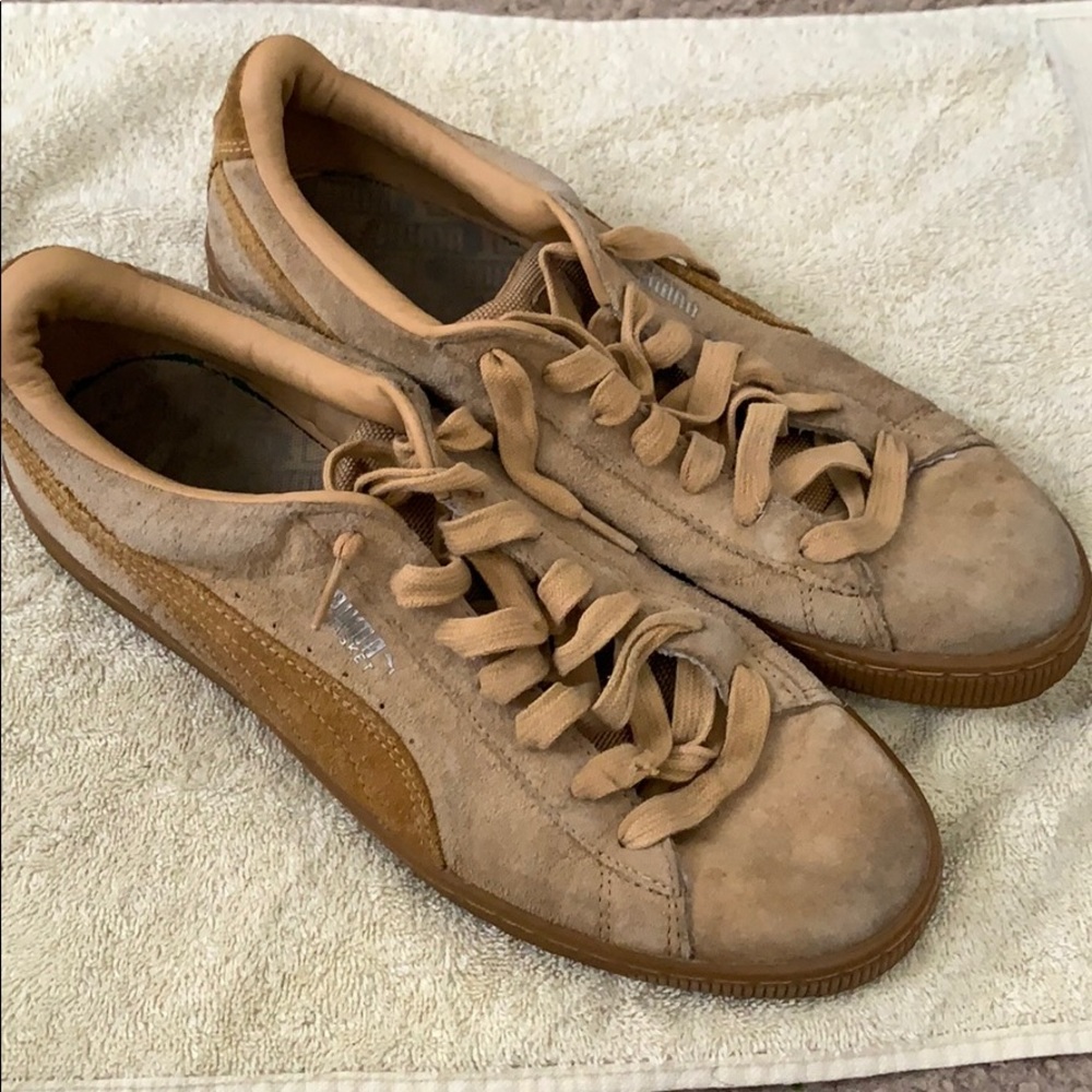 Puma Sneakers
